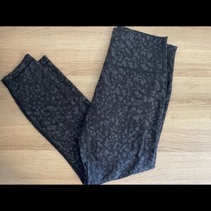 Lululemon Wunder Under High-Rise Tight 25''